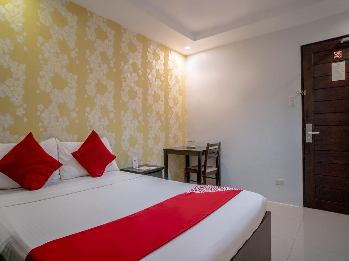 Oyo 697 Obrero Suites Davao City Exteriér fotografie